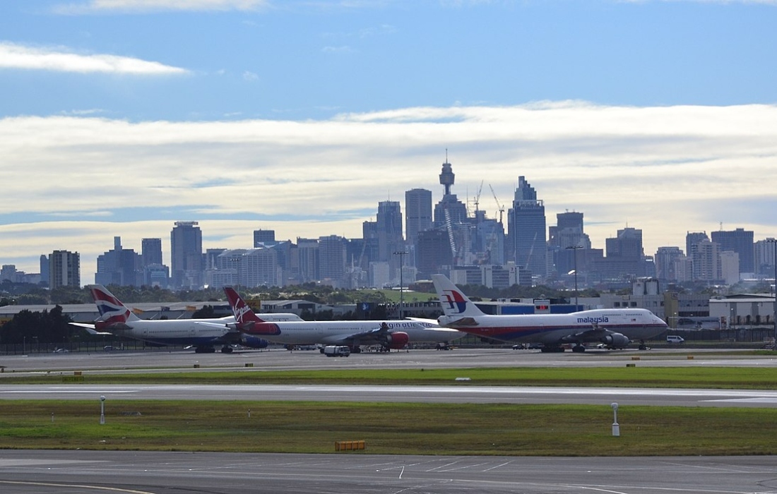 Gobierno de Australia alarga recibimiento de vuelos internacionales