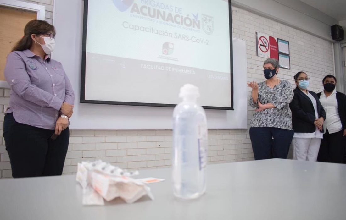Inicia UAQ capacitación para vacunación contra COVID-19