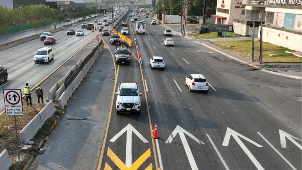Conoce cómo funcionarán los carriles reversibles en Monterrey durante la Semana Santa y sus afectaciones.