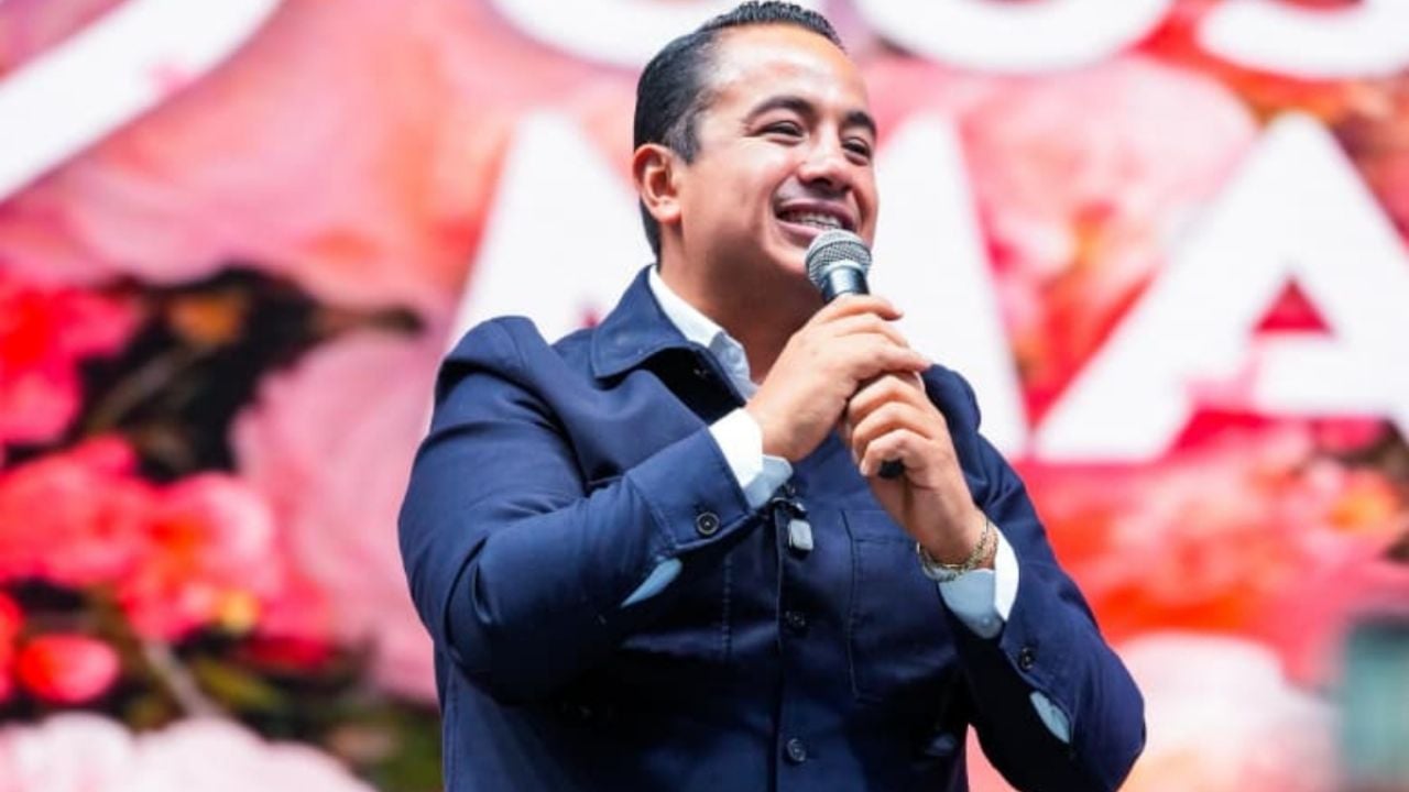 La GAM celebró a las reinas del hogar con un espectacular evento musical protagonizado por Lucero y más de 40 mil asistentes.