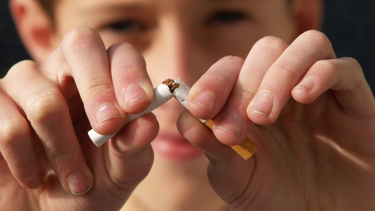 Con el 65 % de jóvenes adictos al vapeo, se lanza una campaña creada por ellos para prevenir este problema.