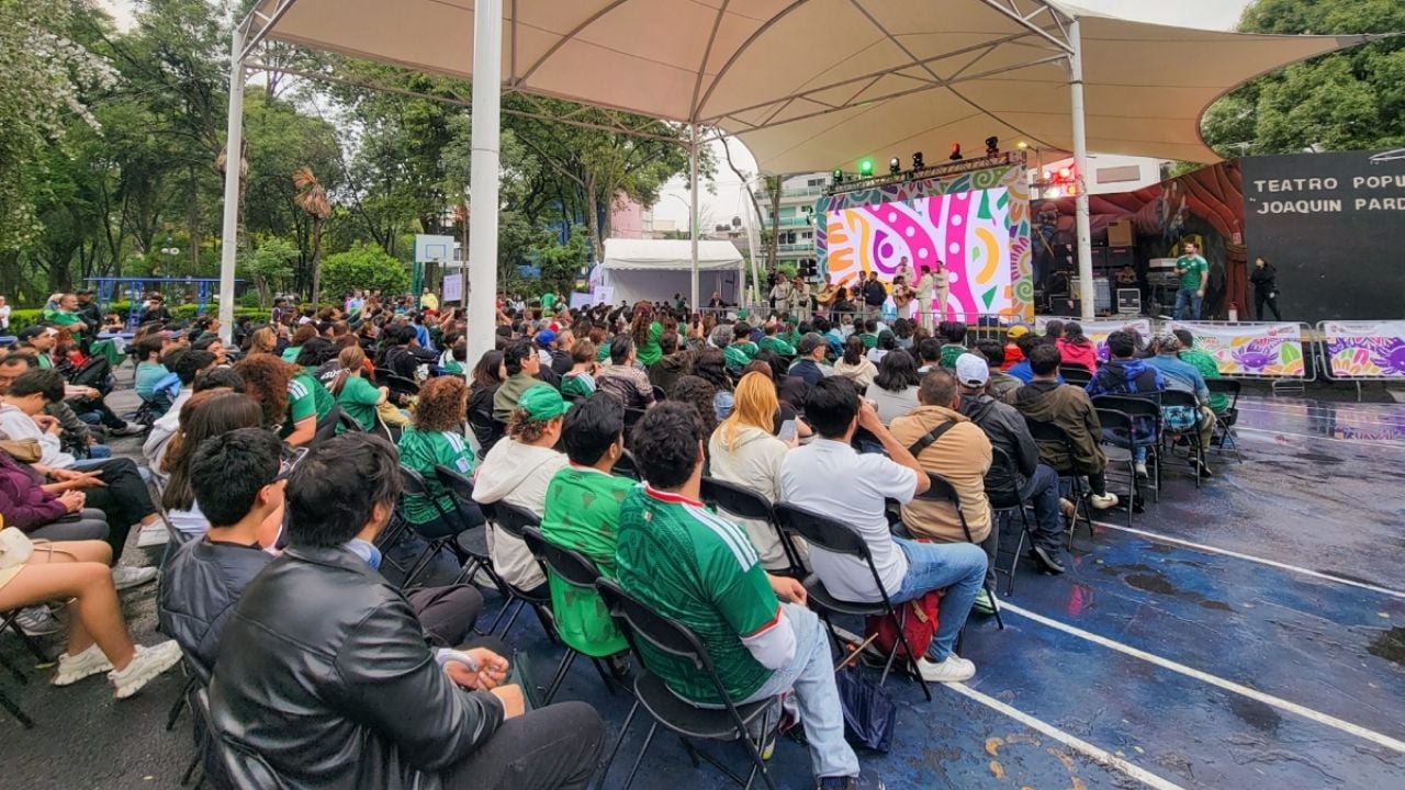 La representante del gobierno federal enfatiza la seguridad y el éxito de los festivales de fútbol en la CDMX.