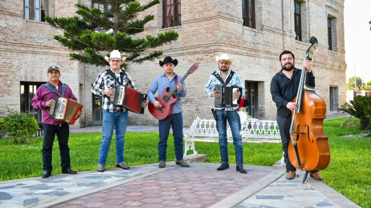 El Proyecto Fara Fara utiliza la música norteña para fomentar la paz y el desarrollo comunitario en Río Bravo.