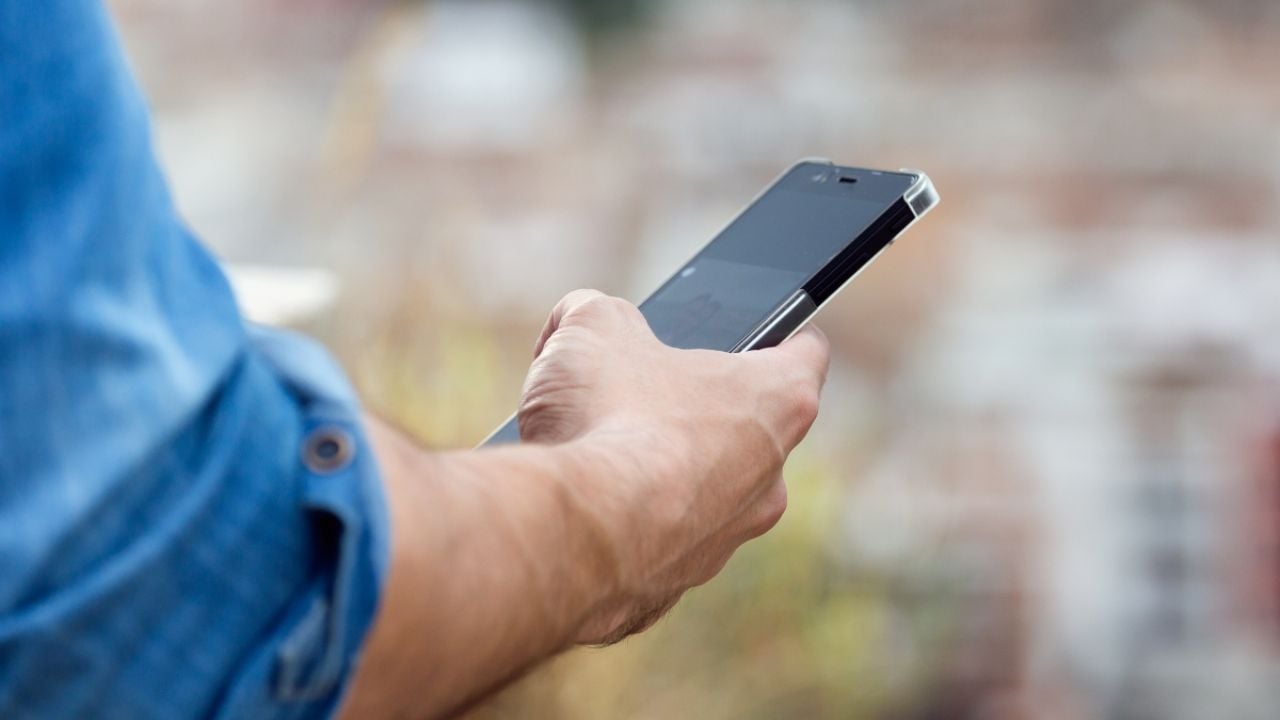 Conoce las líneas telefónicas que no necesitan ser vinculadas según la explicación de la CRT.
