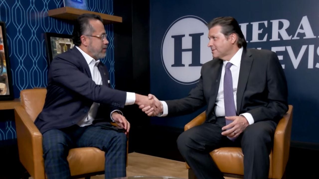 Mario Zamora sugiere el cultivo regulado de amapola para crear industria medicinal en Sinaloa. Conoce sus propuestas.